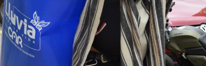 CAR 50 MIL FAMILIAS AGUA LLUVIA